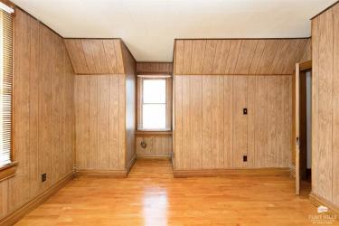 427 W 5th Street - Image# 29